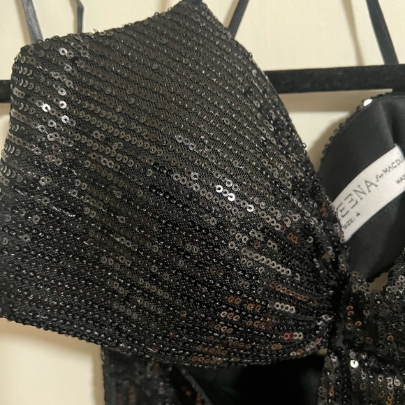 Mac Duggal Women’s Black Sequin Evening Dress Size 4 - Picture 4 of 9